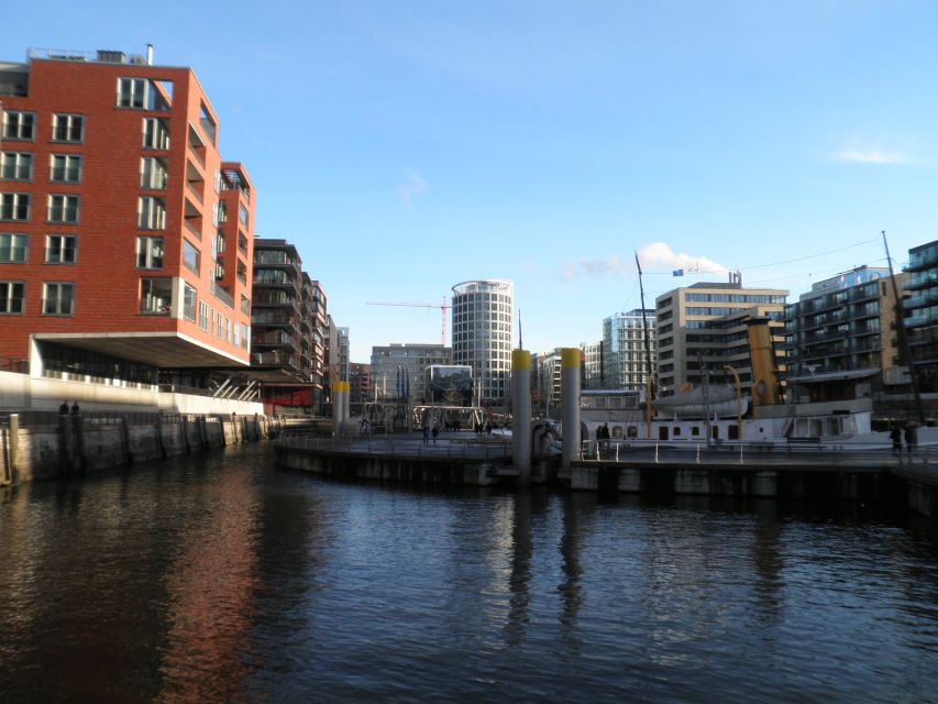 Hamburg: Speicherstadt & HafenCity 2-Hour Walking Tour - From Rödingsmarkt to Deichstraße: Getting Your Bearings Fast
