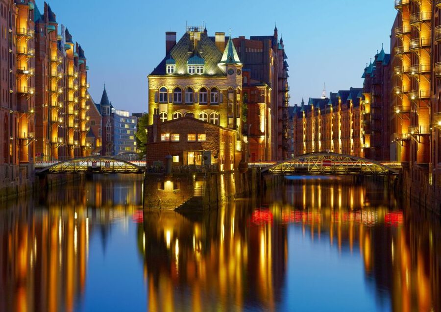 Hamburg: Speicherstadt Walking Tour with Coffee Tasting - The Warehouse Walk: How to Read Speicherstadt Like a Map