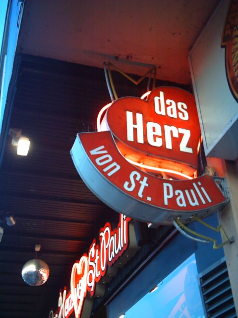 Hamburg: St. Pauli 1.5-Hour Tour - Key highlights worth your time