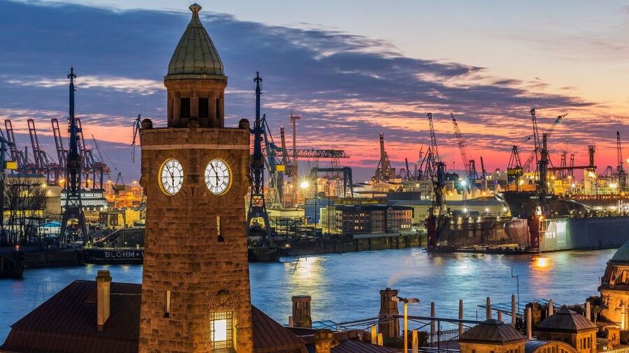 Hamburg: St. Pauli (18+) Private Guided Walking Tour - Fritz Honka and the shadow of Hamburg’s serial-killer legend