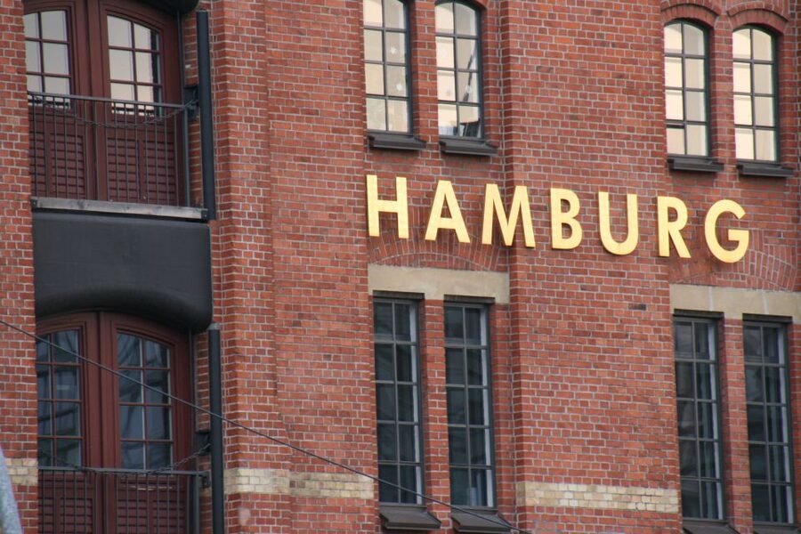 Hamburg: UNESCO-World Heritage Sites Tour - Meeting at Jacobikirche: how to get started without stress