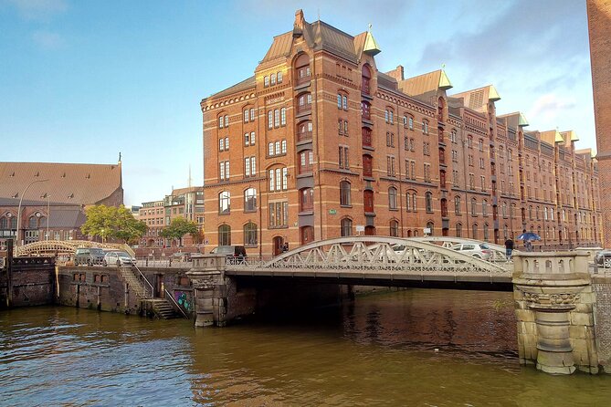 Historic Free Tour of Hamburg Old Warehouse District - HafenCity and Elbphilharmonie views: how modern Hamburg was built on the same shoreline