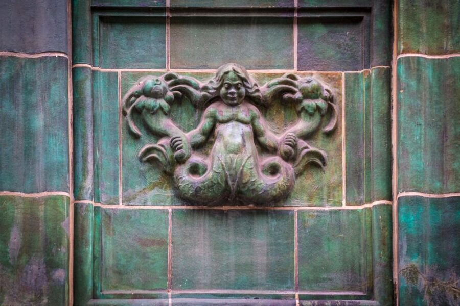 Mystical Hamburg - Walking Tour in German - Myths that connect Nordic forces to Hamburg’s founding story