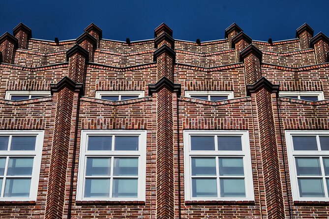 Photo Tour of Hamburg's UNESCO World Heritage Site - Walking the Fleete: the payoff stop for water reflections
