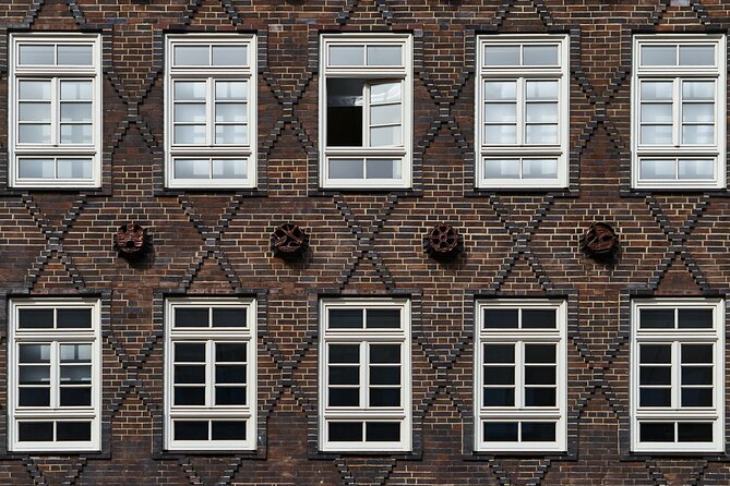 Photo Tour of Hamburg's UNESCO World Heritage Site - Speicherstadt Town Hall and the walk past the warehouses: history with a camera in hand