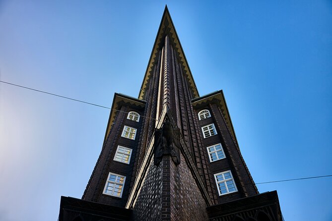 Photo Tour of Hamburg's UNESCO World Heritage Site - Speicherstadt: brick gorges, close detail, and the craft of shooting depth