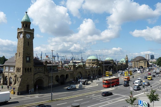 Private 3-Hour Hamburg Sightseeing Tour in a Mercedes Limousine - Meeting at St. Pauli Landungsbrücken and pickup by appointment