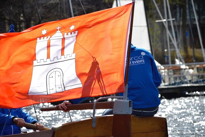 Sailing trip on the Hamburg Outer Alster - Your Captain’s Style: Questions, Small Tasks, and the English That Works