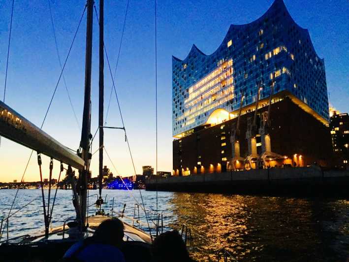 Sailing trip ''the Elbe by night", Hamburg/Elbe - What you’ll do onboard (not just what you’ll see)