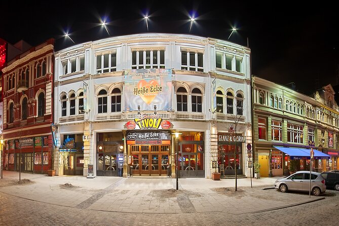Sex und Crime Tour auf St Pauli ab 18 - Following the Reeperbahn lights with your guide