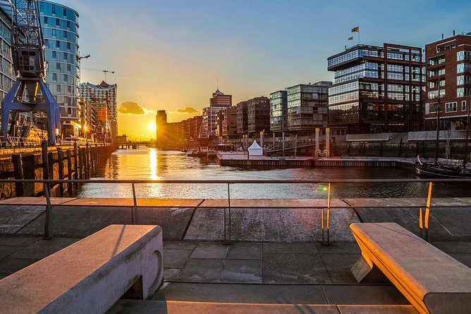 Speicherstadt and HafenCity Tour of Hamburg with German speaking guide - Why this 2-hour Speicherstadt + HafenCity walk makes sense