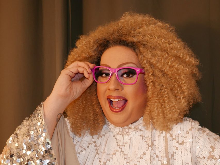 St. Pauli Nightlife Tour with Drag Queen in German - Drag Queen History That Explains Today’s Scene