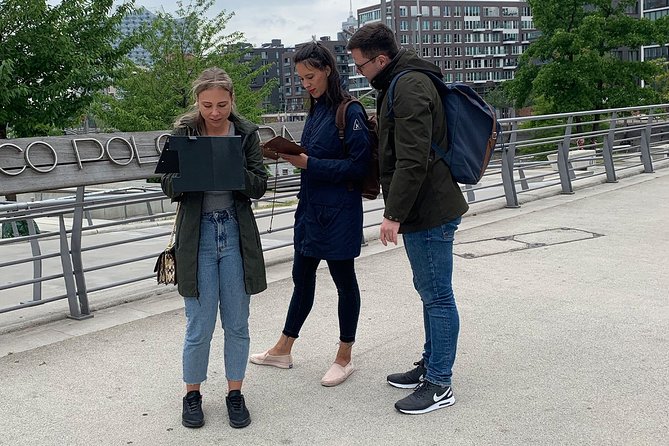 Treasure Hunt through Hamburg's Hafencity - Elbphilharmonie as Stop 1: Why the Start Landmark Matters