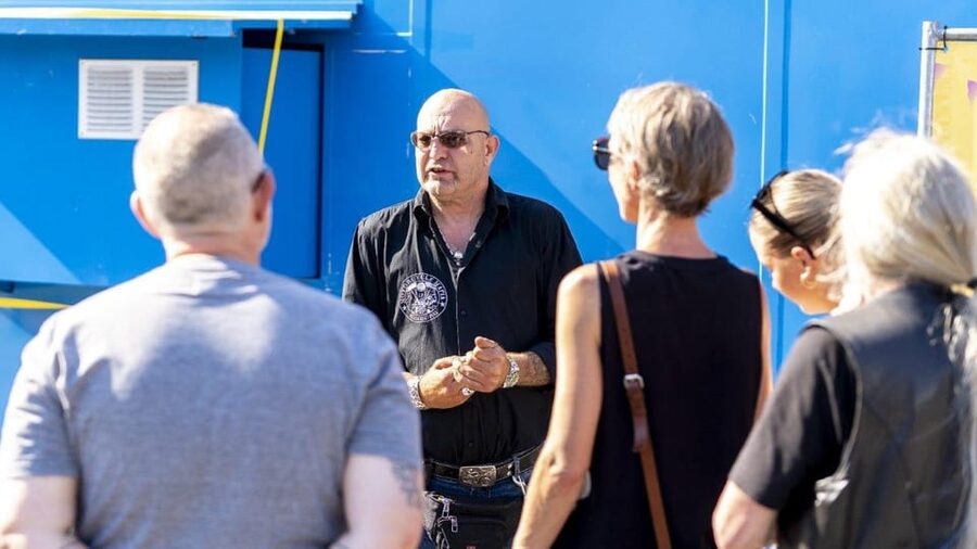 Uncle Jan's Neighborhood Tours - Practical Tips: Shoes, Cameras, Cash, and the No Recording Rule